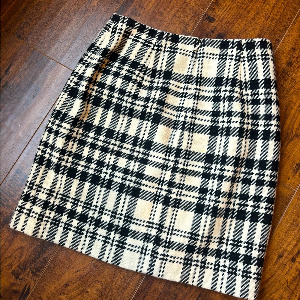 Eddie Bauer 100% Wool Skirt